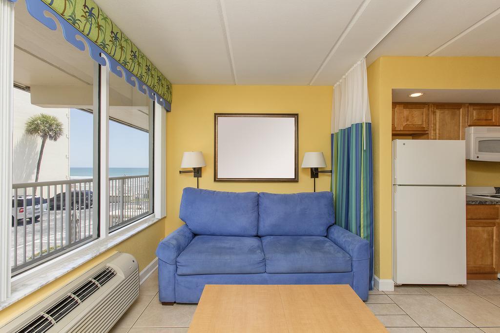Fantasy Island - Daytona Beach Shores Aparthotel Екстериор снимка